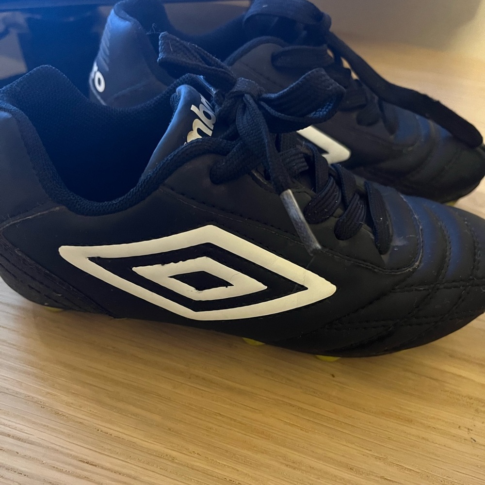 Kids soccer ⚽️ cleats